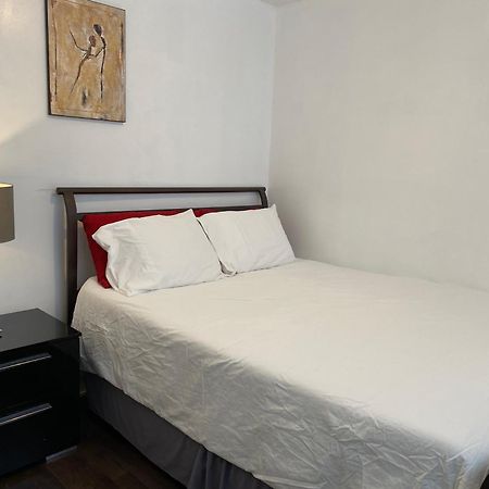 Beautiful Private Full Condo Brossard Eksteriør bilde