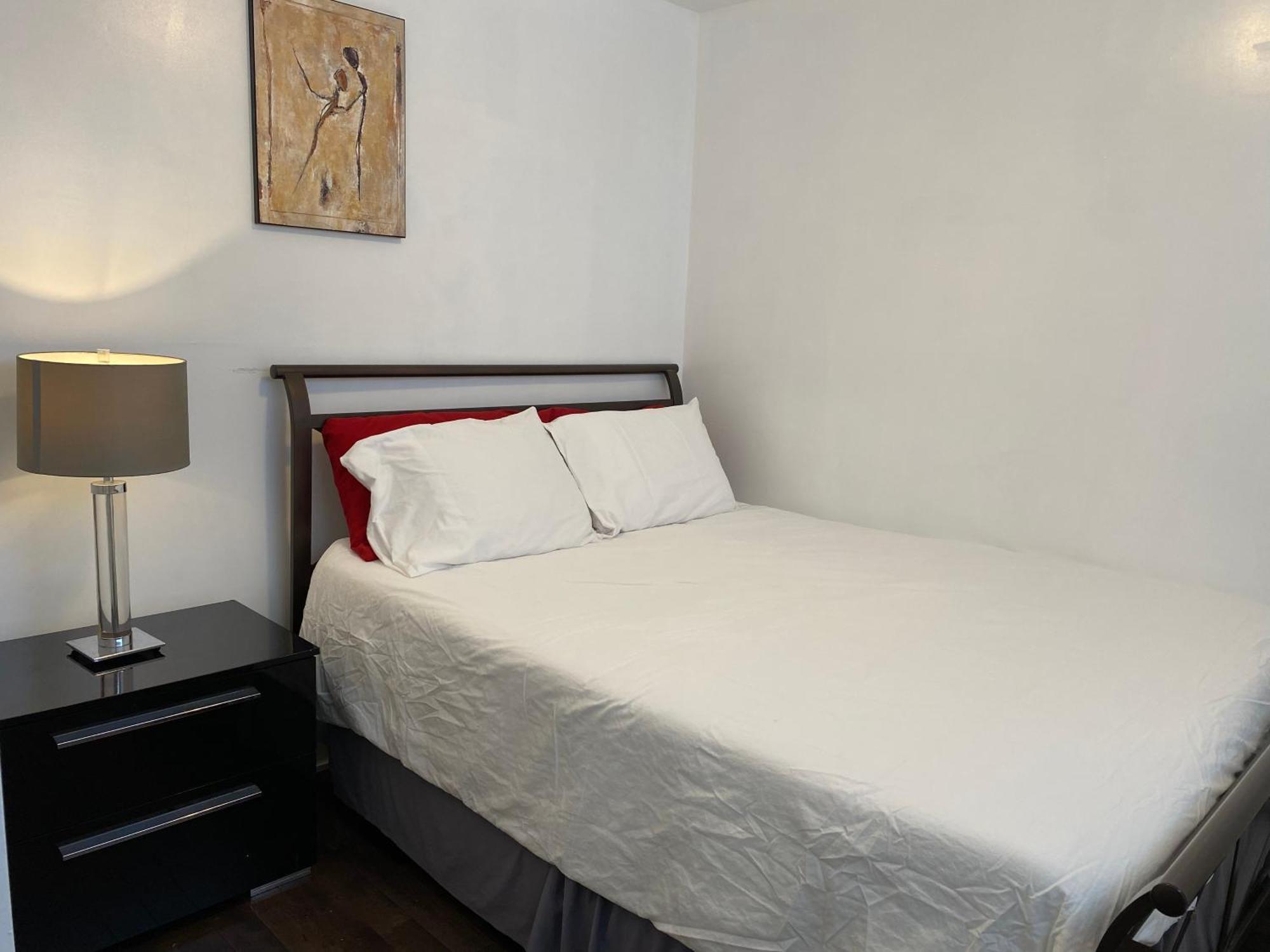 Beautiful Private Full Condo Brossard Eksteriør bilde